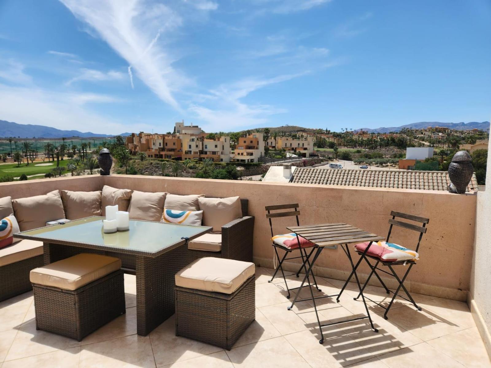 Atico Esquinero Con Preciosas Vistas Al Valle Del Este Golf Con Piscina Comunitaria! Vera Exterior foto